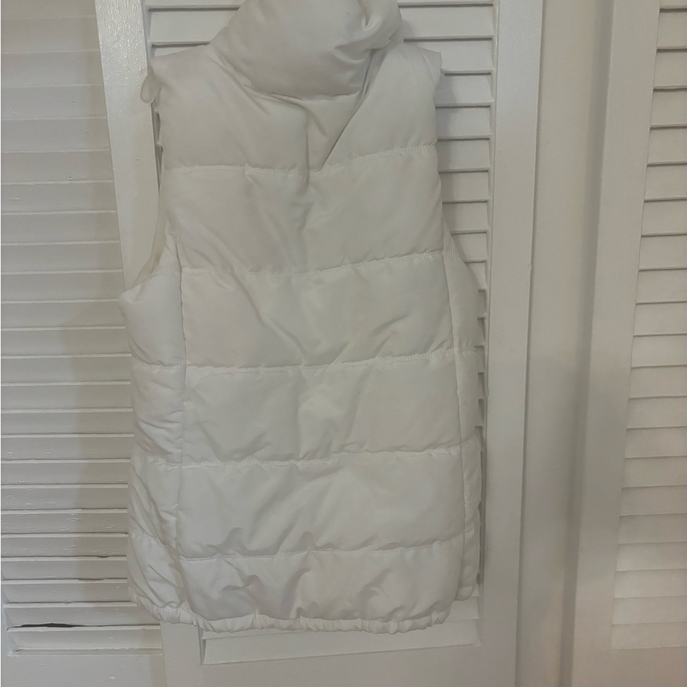 Winter white Old Navy cold weather vest.